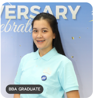 BBA Graduate คุณธันยาภรณ์ (พี่แก้ว) 7-Eleven Store Business Partner, CP All Plc. “โอกาสทางการศึกษาที่ได้จากพีไอเอ็มคือ การได้มีโอกาสในการศึกษาต่อในระดับชั้นปริญญาตรี และมีการรับรองในอาชีพว่าจบแล้วมีงานทำแน่นอนค่ะ”